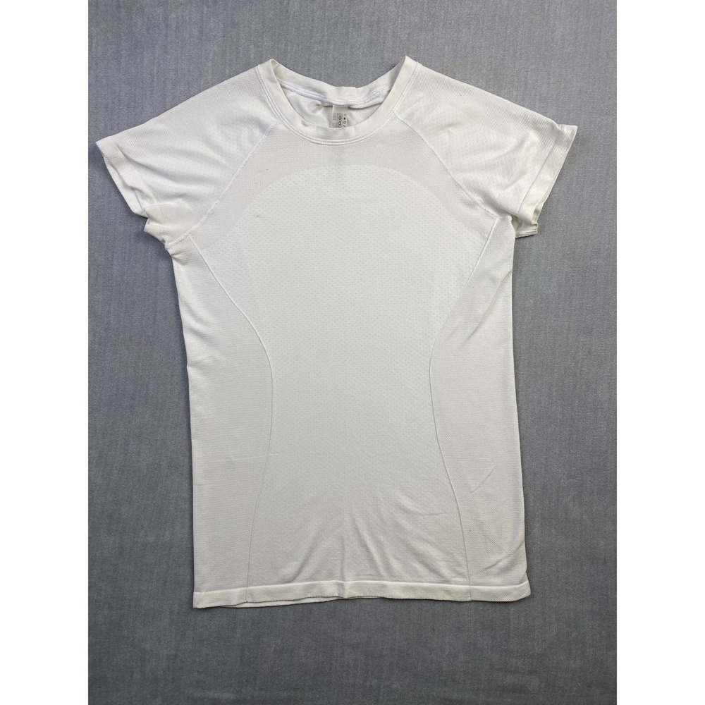 Aritzia Golden White Mesh Activewear T-Shirt Women's Size M Short Sleeve Running